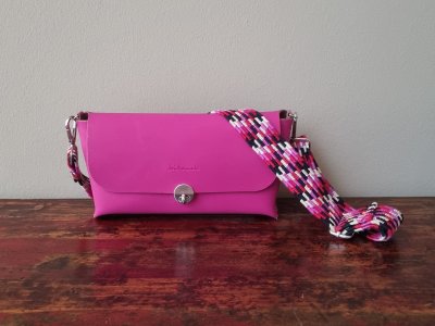 galerie/001 Taschen/004 Cora/resized/T0340 (2024-05-14) 1_small.jpg